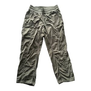 The North Face Women's Aphrodite Motion Hiking Pants - Plus Size 1X Olive Green